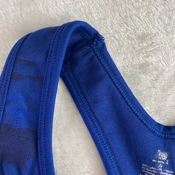 New Balance blue camo sports racerback bra - Picture 6 of 16